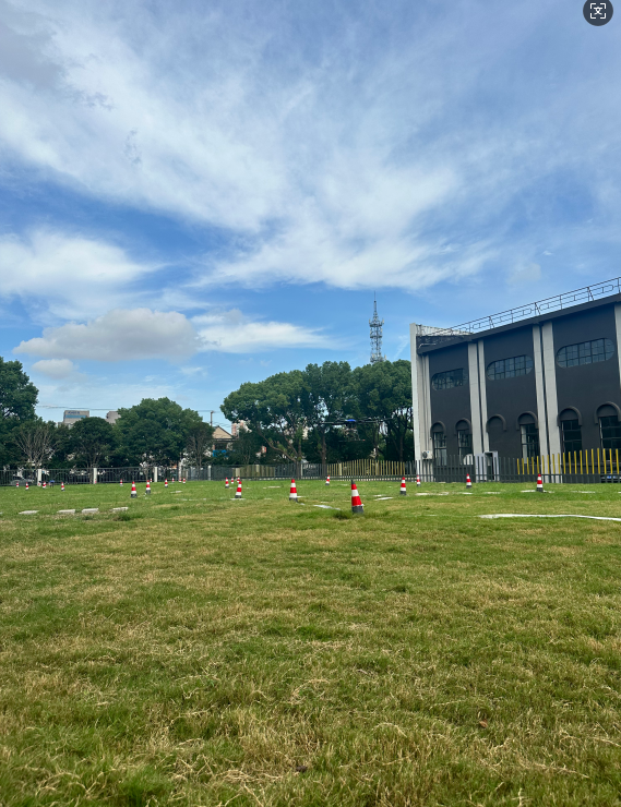 飞得更高：青少年的无人机培训开启未来新航线